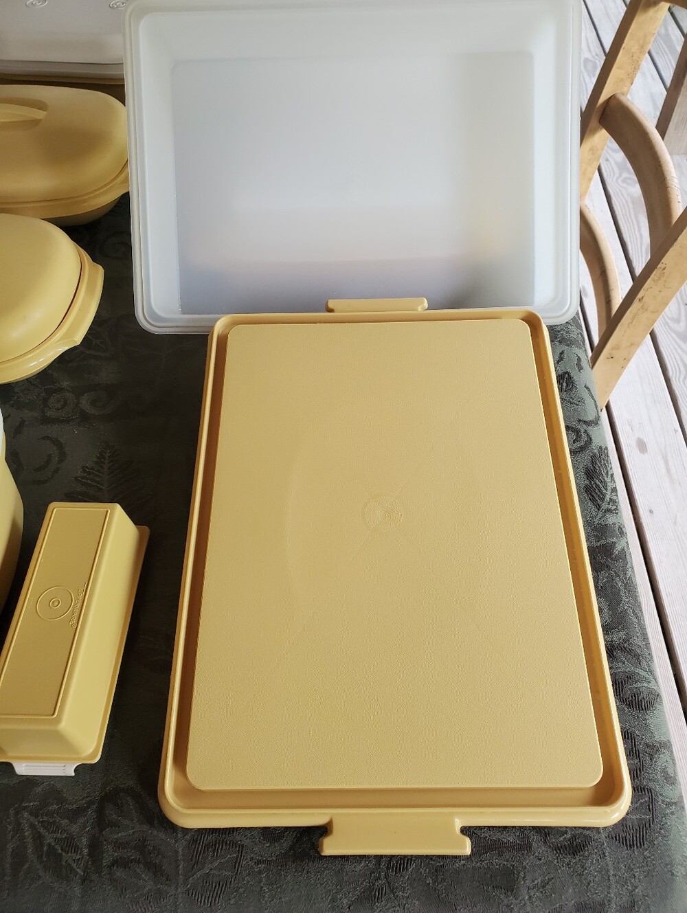 Tupperware - Picture 2 of 9